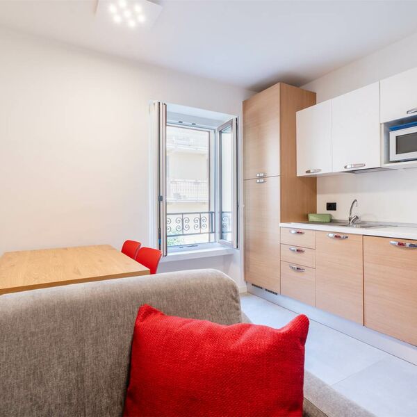 Superior three-room apartment  - Superior three-room apartment 
